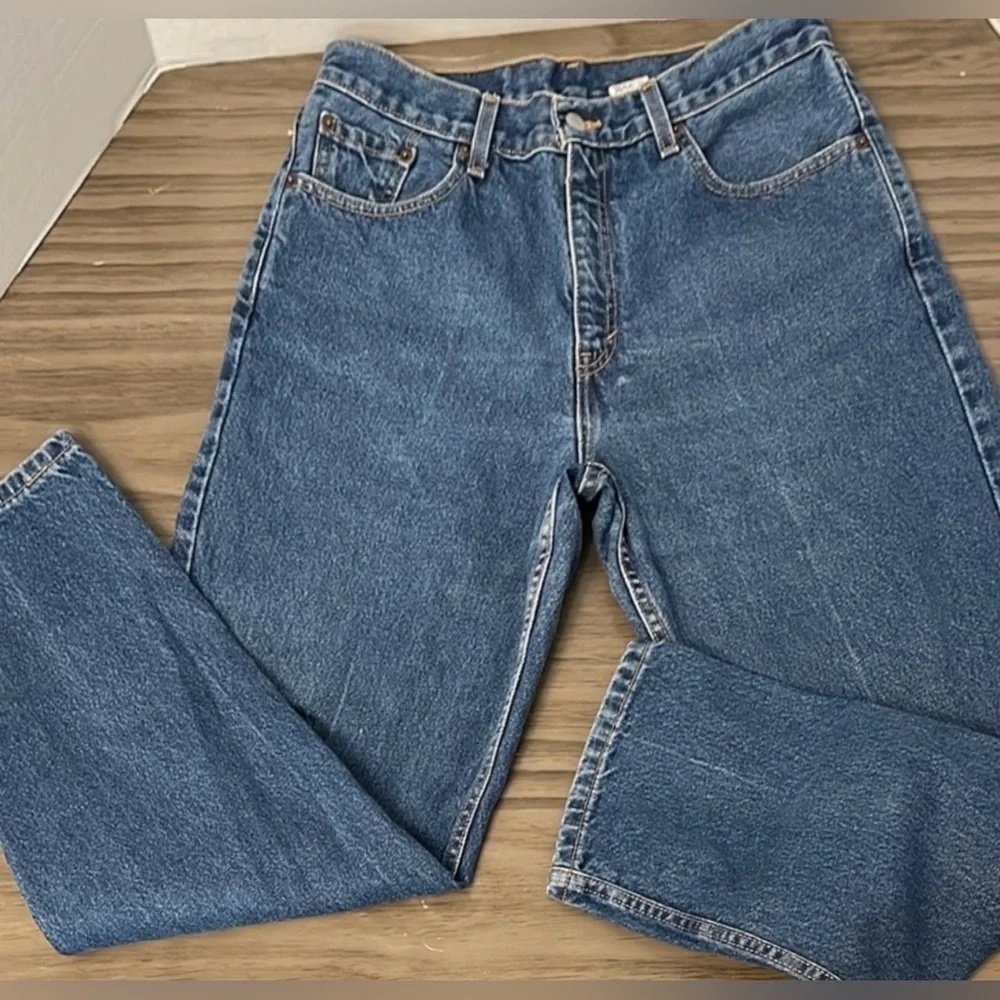 Levis women’s vintage